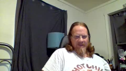 Snapshot of barrett4200 chatting on March 9, 8:24 pm barrett4200 online show from March 9, 8:24 pm
