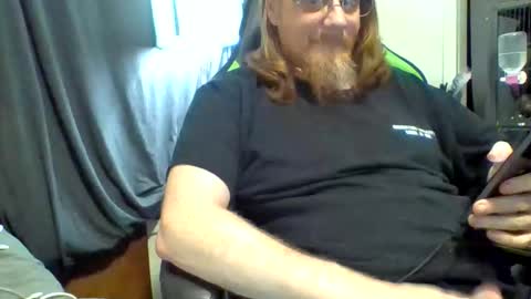 Snapshot of barrett4200 chatting on March 15, 11:33 pm barrett4200 online show from March 15, 11:33 pm