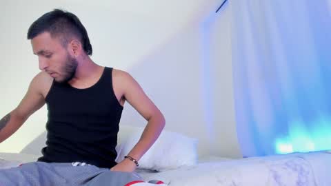 Bruce  online show from January 28, 12:00 pm