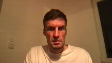 Snapshot of basst23 chatting on November 15, 7:54 pm basst23 online show from November 15, 7:54 pm