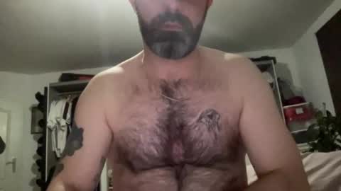 basstard_one online show from March 4, 2:17 am