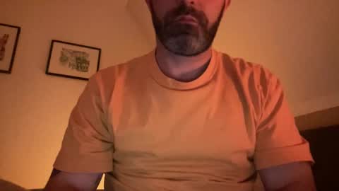 basstard_one online show from May 17, 2:09 am