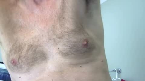 Snapshot of bassx40 chatting on July 7, 8:46 pm bassx40 online show from July 7, 8:46 pm