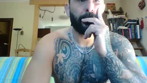 bastard84 online show from April 7, 9:21 am