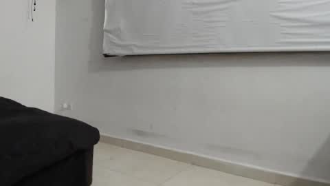 I am Sebastianxx online show from November 5, 8:47 am