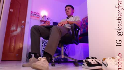 Bastian Independent Model online show from December 2, 1:03 am