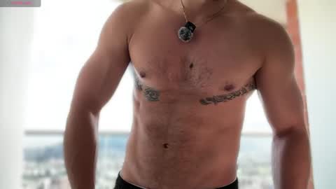 Snapshot of bastian_franco01 chatting on June 23, 8:51 pm Bastian Independent Model online show from June 23, 8:51 pm