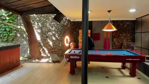 Bastian. online show from January 21, 3:21 pm