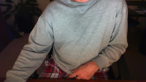 BateBro13 online show from December 5, 3:17 pm