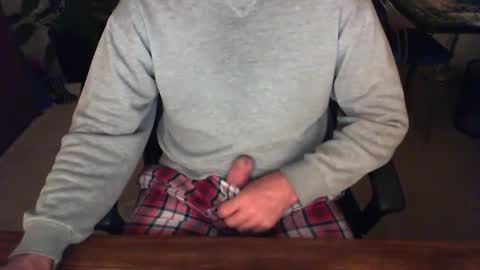 BateBro13 online show from December 7, 1:51 pm