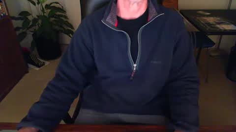 BateBro13 online show from December 11, 12:34 pm