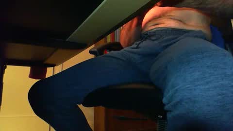 BateBro13 online show from October 18, 2:29 pm