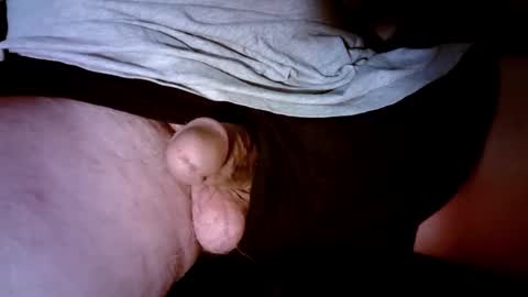 Snapshot of baterhere1970 chatting on March 3, 2:07 am marriedbaterhere1970 online show from March 3, 2:07 am