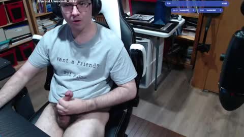 Snapshot of baterricky chatting on April 26, 1:42 pm Ricky online show from April 26, 1:42 pm