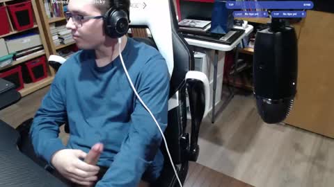 Snapshot of baterricky chatting on May 3, 2:01 pm Ricky online show from May 3, 2:01 pm