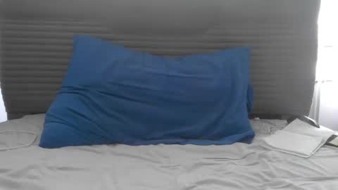 bathoneacock online show from November 24, 7:41 am