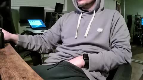 TreeKing online show from March 11, 3:59 am
