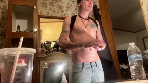 Snapshot of battlewolfxx chatting on January 5, 3:43 am battlewolfxx online show from January 5, 3:43 am