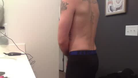 Snapshot of battlewolfxx chatting on February 20, 10:48 pm battlewolfxx online show from February 20, 10:48 pm