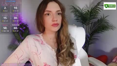 Snapshot of bb_cute1 chatting on March 4, 6:58 pm Kris online show from March 4, 6:58 pm