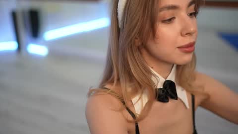 Snapshot of bb_jett chatting on March 12, 10:28 pm JETT DENI online show from March 12, 10:28 pm