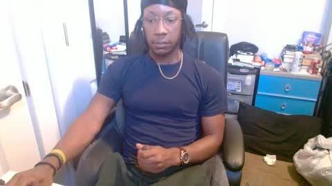 Racks online show from January 8, 4:53 pm