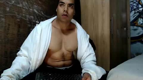 Justin online show from November 17, 4:46 pm