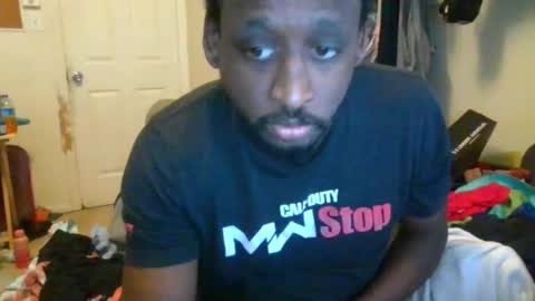 Snapshot of bbc_rocker chatting on December 13, 4:05 pm rocker n queen online show from December 13, 4:05 pm