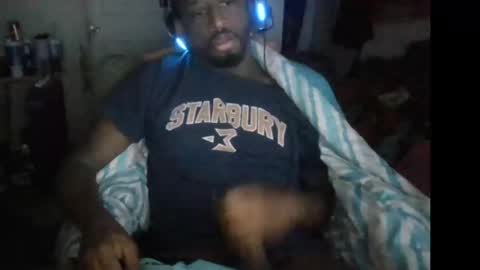 Snapshot of bbc_rocker chatting on September 18, 12:18 pm rocker n queen online show from September 18, 12:18 pm