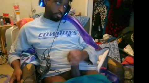 Snapshot of bbc_rocker chatting on January 15, 2:54 pm rocker n queen online show from January 15, 2:54 pm