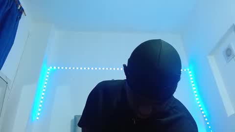 Andrew  online show from November 30, 3:32 am