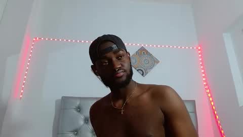 Andrew  online show from December 18, 9:21 pm