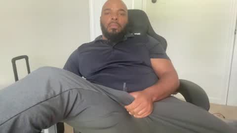 Zaddy online show from June 17, 4:30 pm