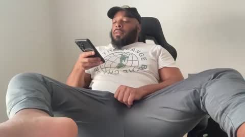 Zaddy online show from July 29, 9:46 pm
