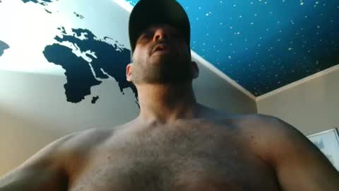 Snapshot of bbigalpha chatting on September 30, 2:16 am BETO ALPH4 online show from September 30, 2:16 am