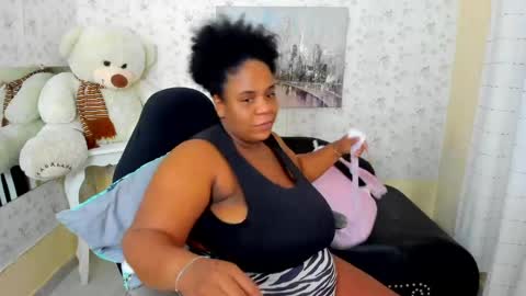 Charlote online show from April 11, 12:20 pm