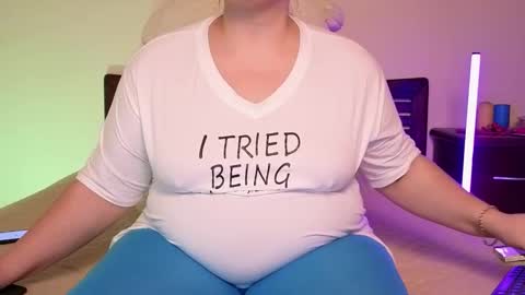 Love online show from November 1, 3:58 pm