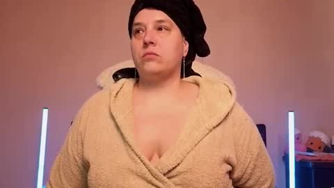 Love online show from January 15, 10:35 pm