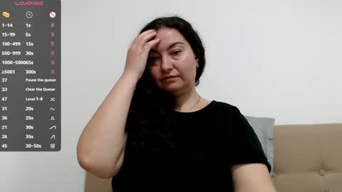 Emma online show from November 13, 12:15 pm