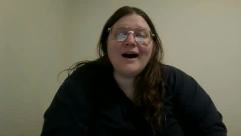 bbwlittlebear online show from June 20, 2:14 am