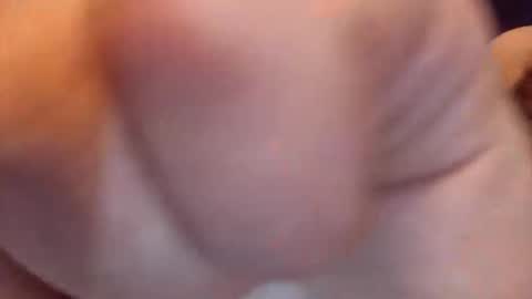 Snapshot of bbwlover1527 chatting on December 14, 7:07 pm bbwlover1527 online show from December 14, 7:07 pm