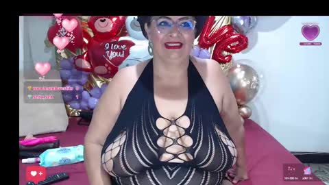 Snapshot of bbwsalome chatting on February 21, 9:22 pm Salome online show from February 21, 9:22 pm