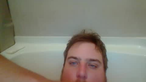 Snapshot of bcran99 chatting on October 31, 5:03 pm bcran99 online show from October 31, 5:03 pm