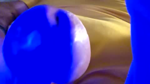 Snapshot of bdk1106539548 chatting on December 1, 2:49 am bdk1106539548 online show from December 1, 2:49 am