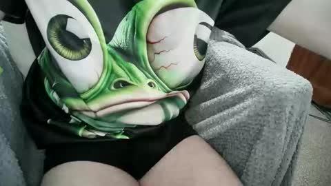 mikiforfun online show from April 19, 10:45 pm