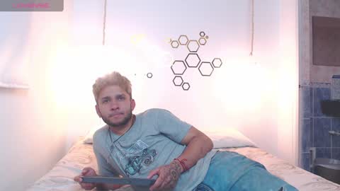 Sara  Juan online show from January 20, 1:50 am