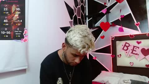 Sara  Juan online show from February 18, 4:58 am