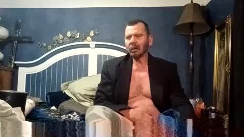 beaatoffbob online show from December 3, 1:24 am