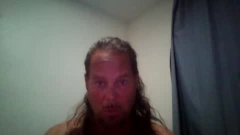 beachmonty online show from April 15, 2:29 am