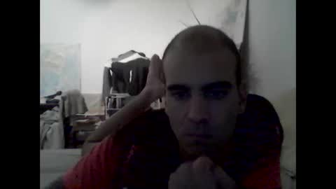 bear14250949 online show from November 1, 8:44 pm